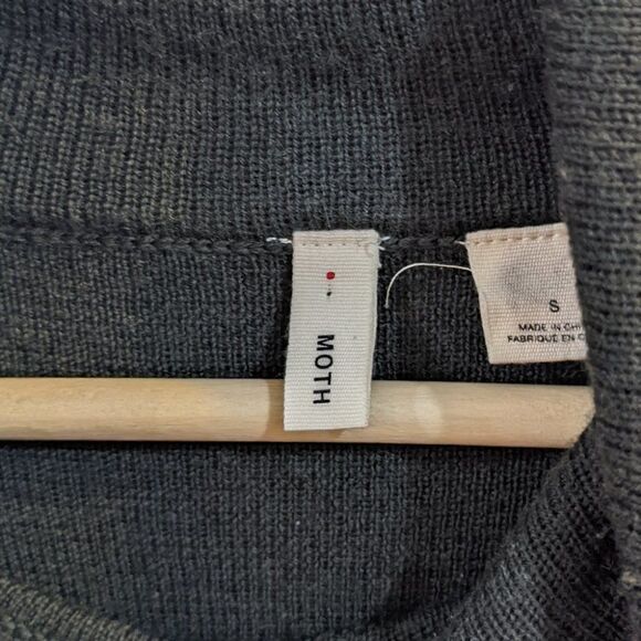 ANTHROPOLOGIE Moth | Wool turtleneck in Holly Green - Picture 3 of 8